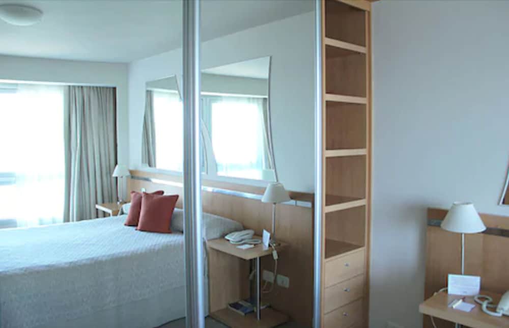 Maran Suites And Towers 52/52