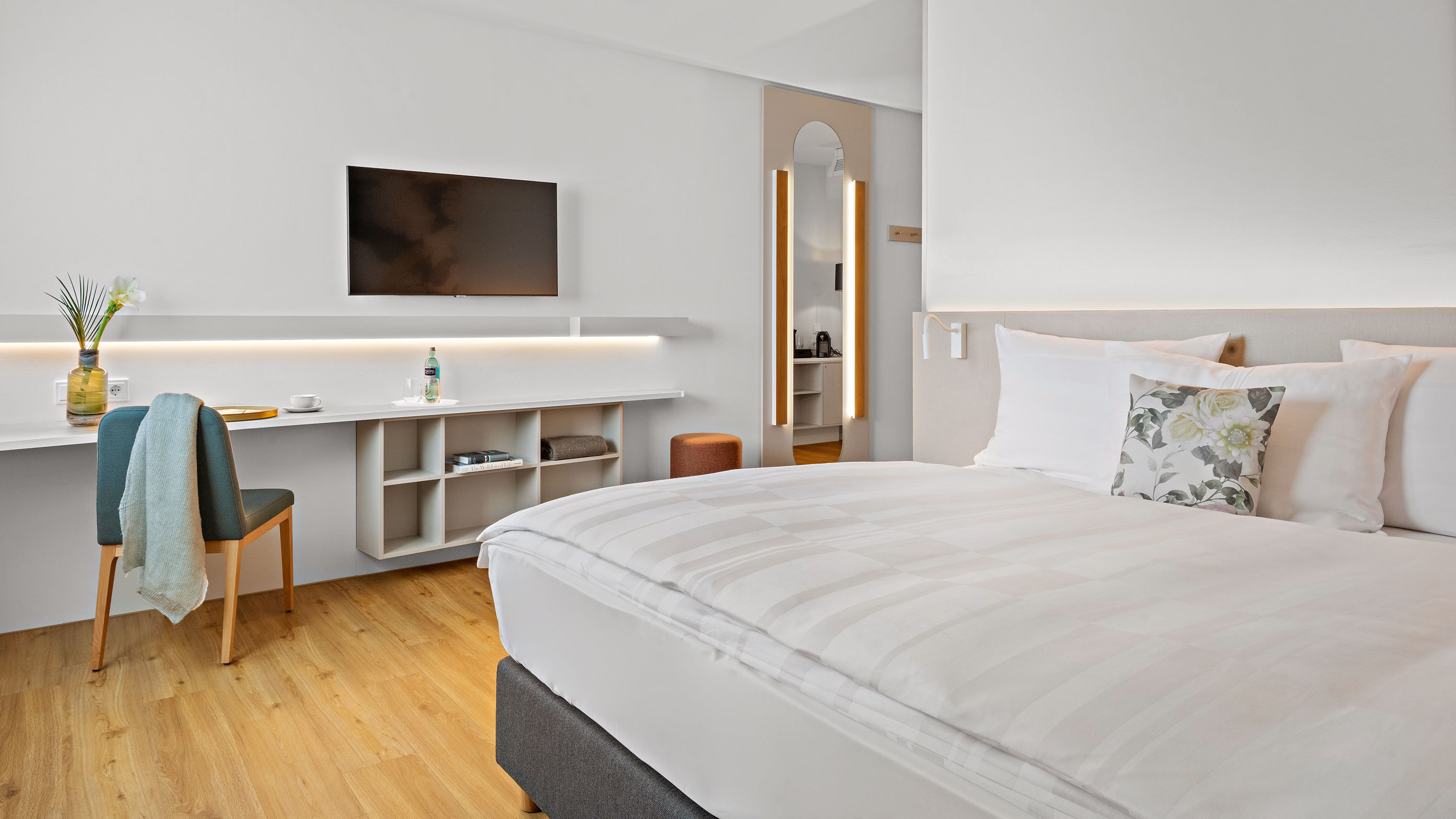 Hey Lou Hotel Karlsruhe Messe 23/60