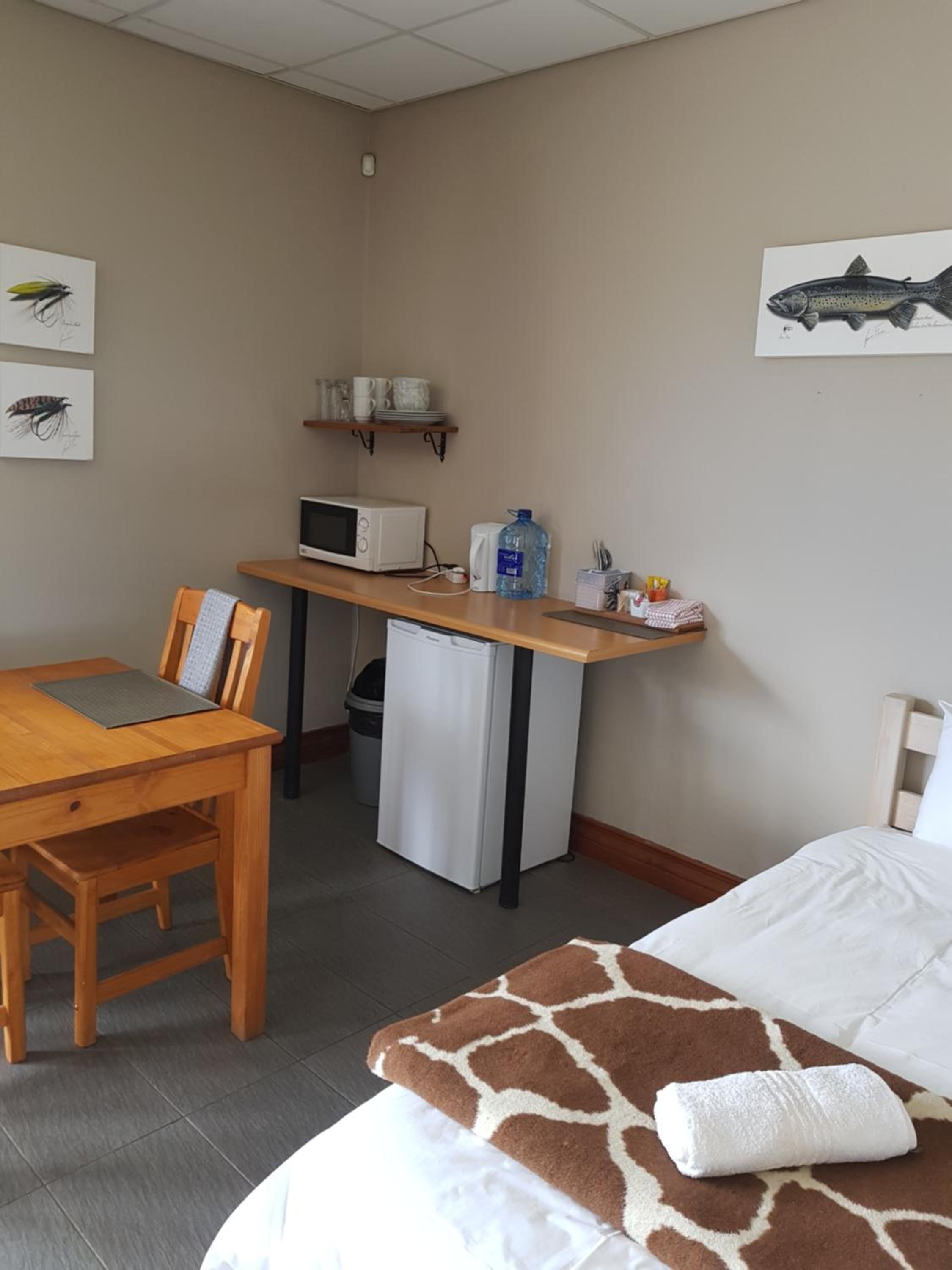 Stay@67 Apartments, Dullstroom 9/25