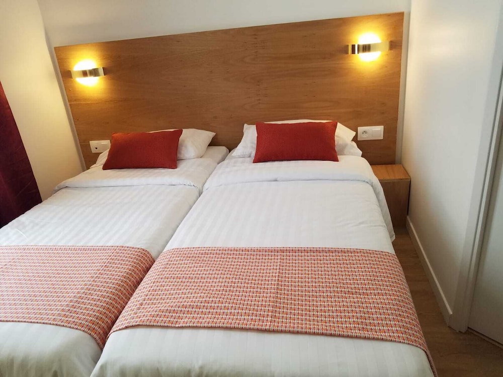 Dupleix Hotel 7/15