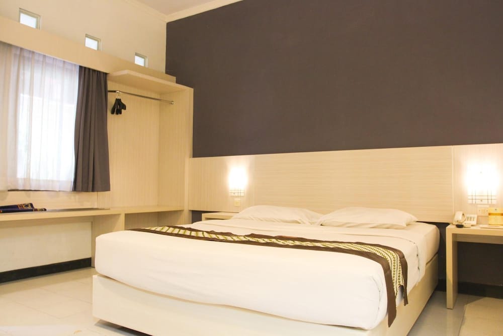 Cakra Kusuma Hotel 20/49