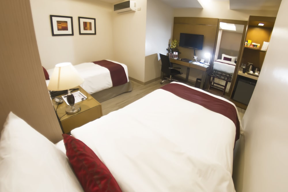 Ironwood Hotel 25/52