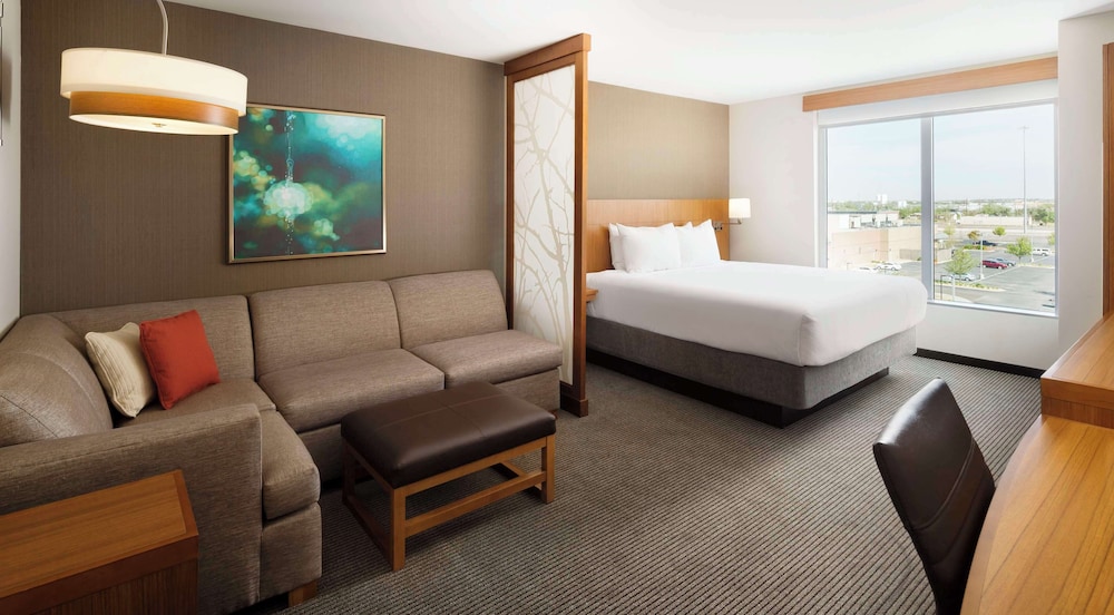 Hyatt Place Lubbock 13/54