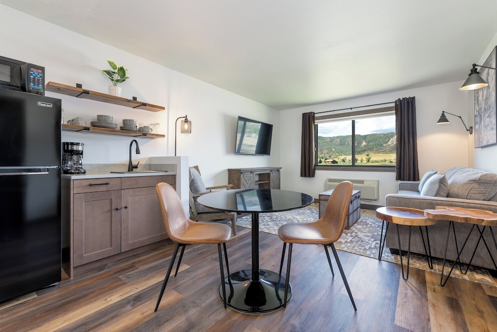 Ridgway-Ouray Lodge and Suites 34/51