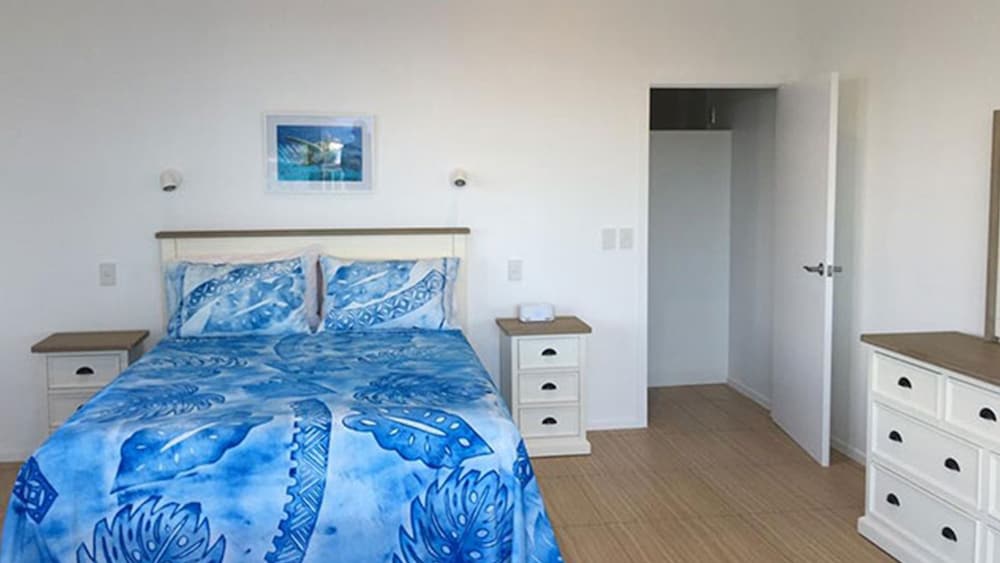 Seaside Beachfront Villas 5/20