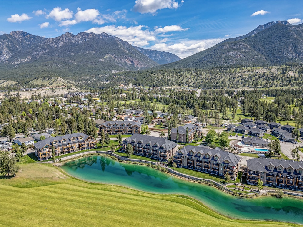 Bighorn Meadows Resort 61/68