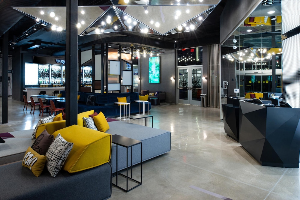 Aloft North Kansas City 21/34