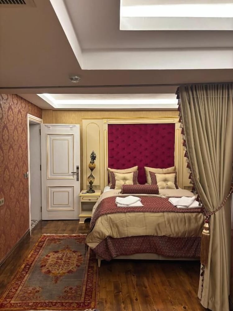 Sultan Tughra Hotel 19/50