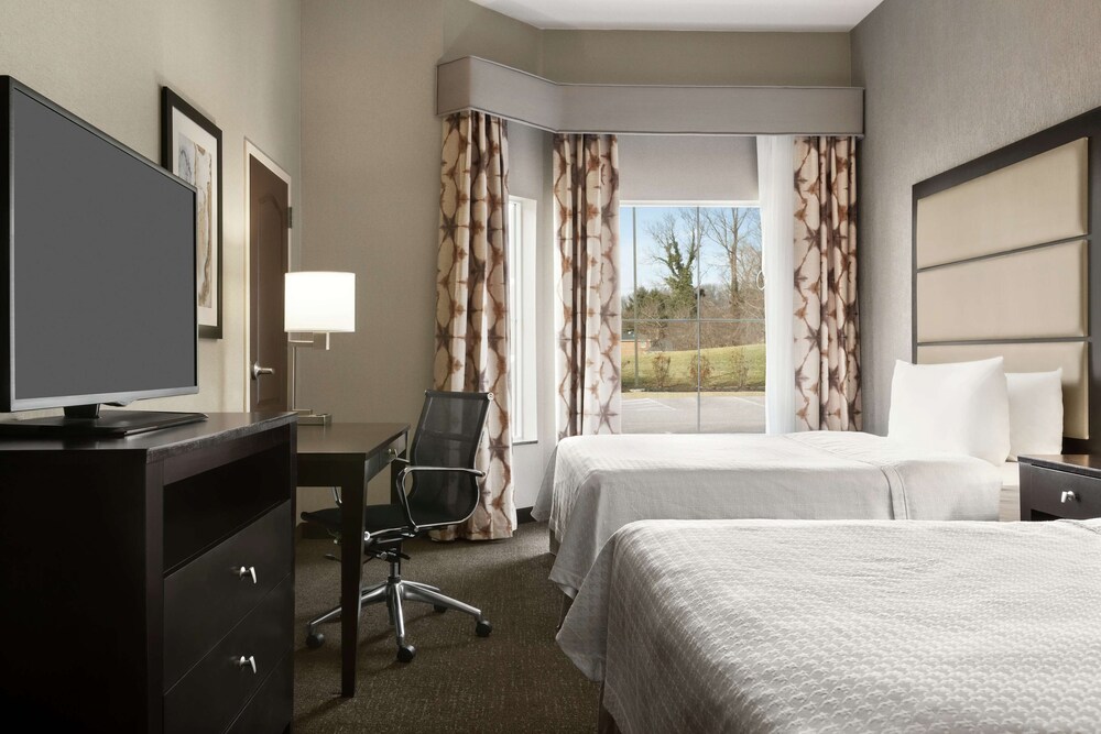 جناح بسريرين كوين، Homewood Suites by Hilton York 2/8