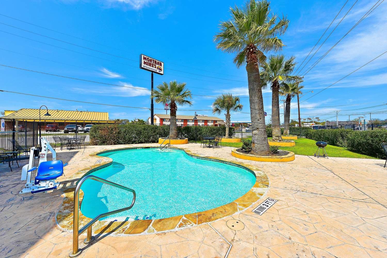 Microtel Inn & Suites by Wyndham New Braunfels 37/38