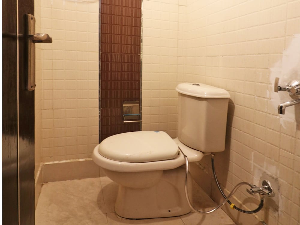 Oyo 15763 Hotel Grand Inn 19/19