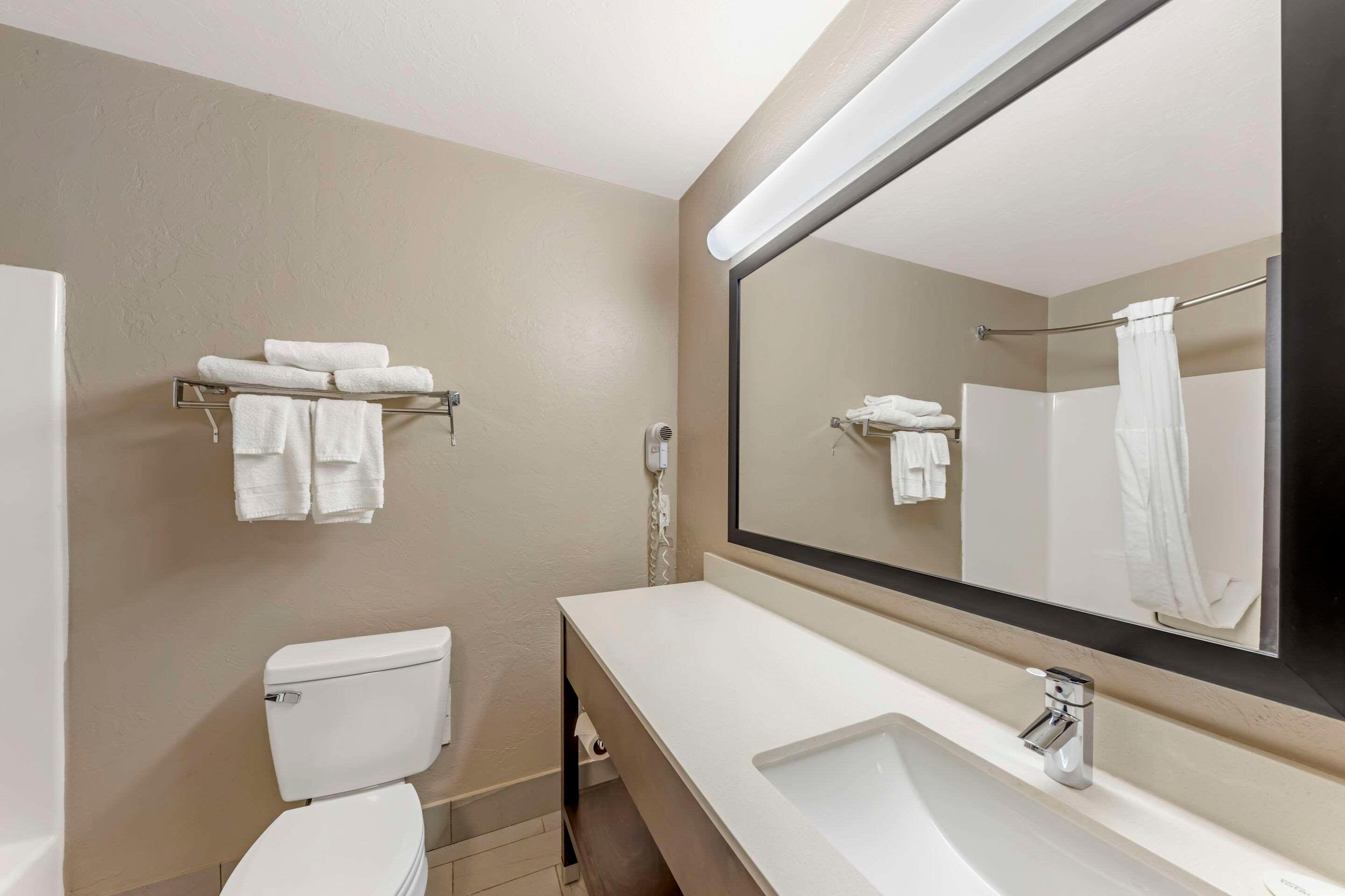 غرفة بسريرين كوين، Quality Inn El Reno 3/3