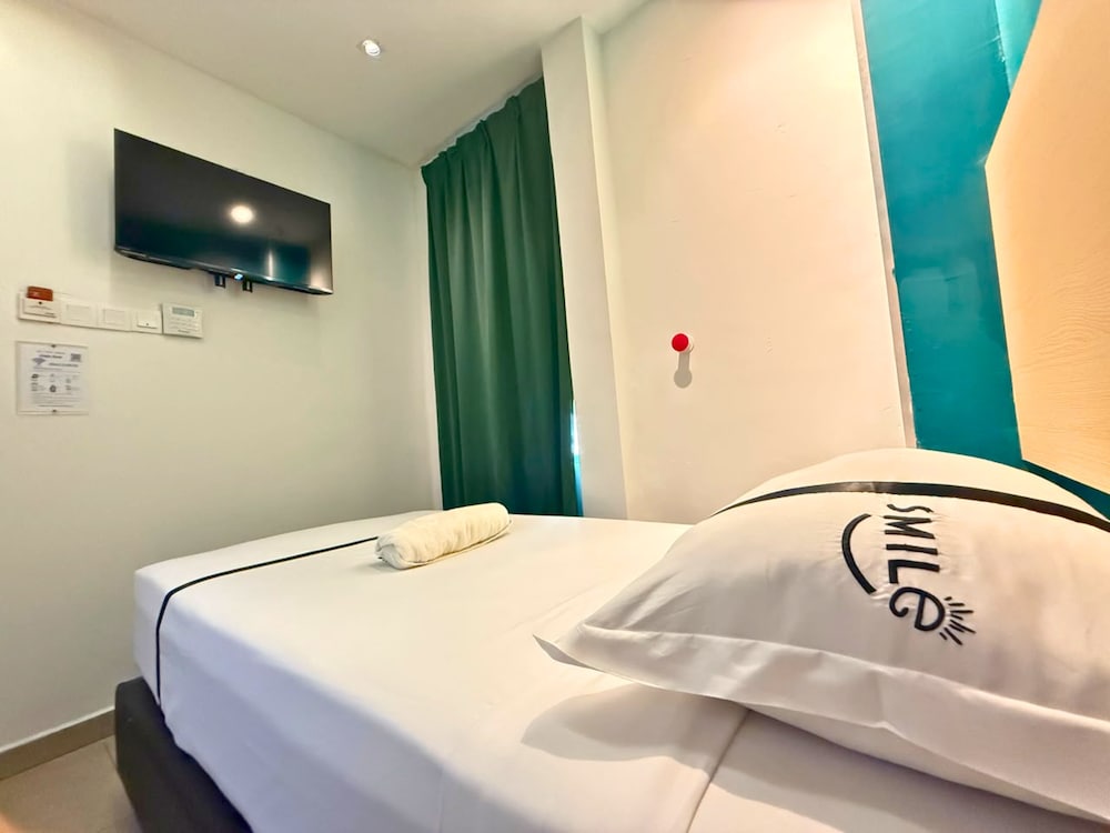 Smile Hotel Danau Kota 28/64