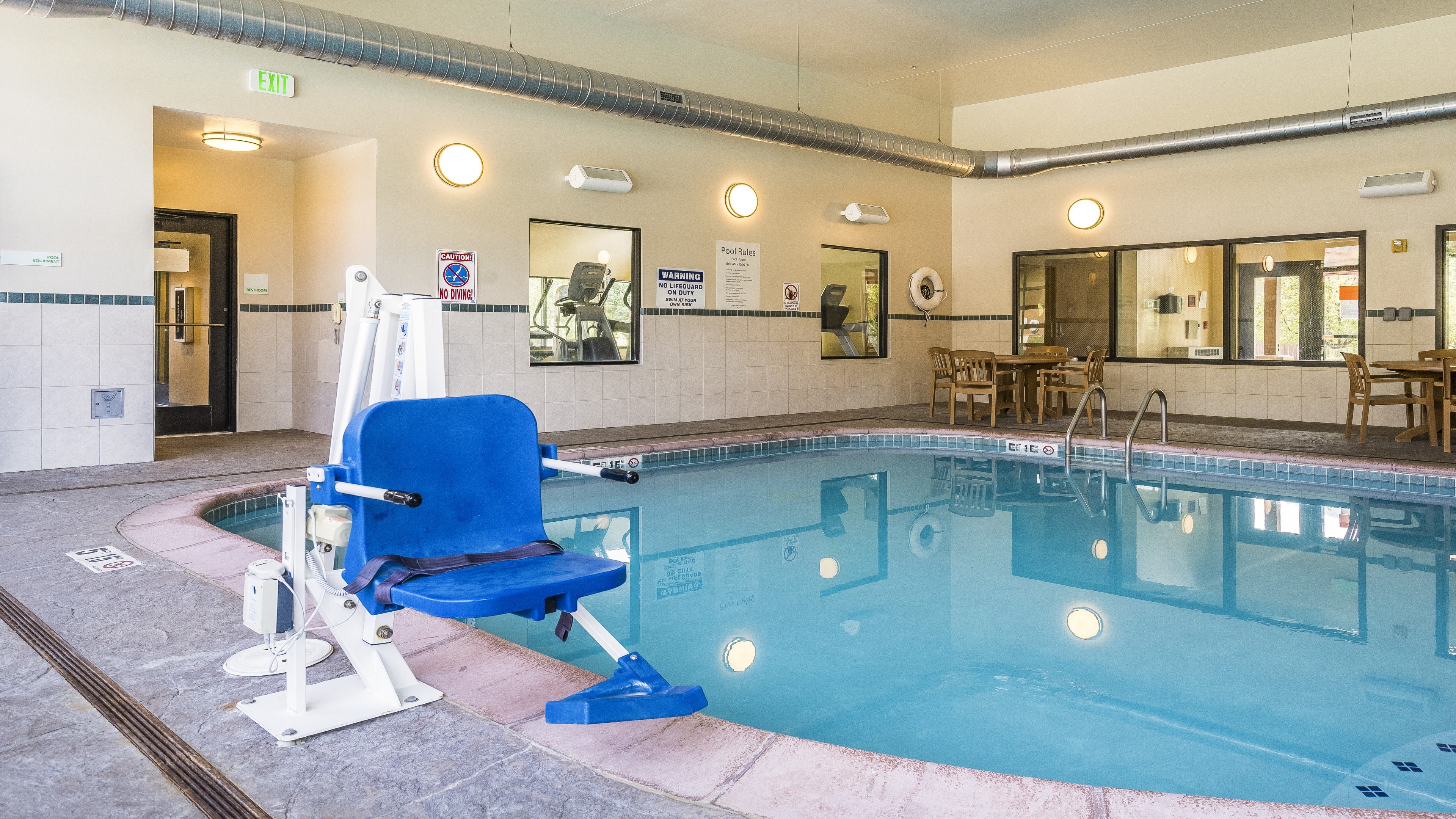 Holiday Inn Steamboat Springs 37/79