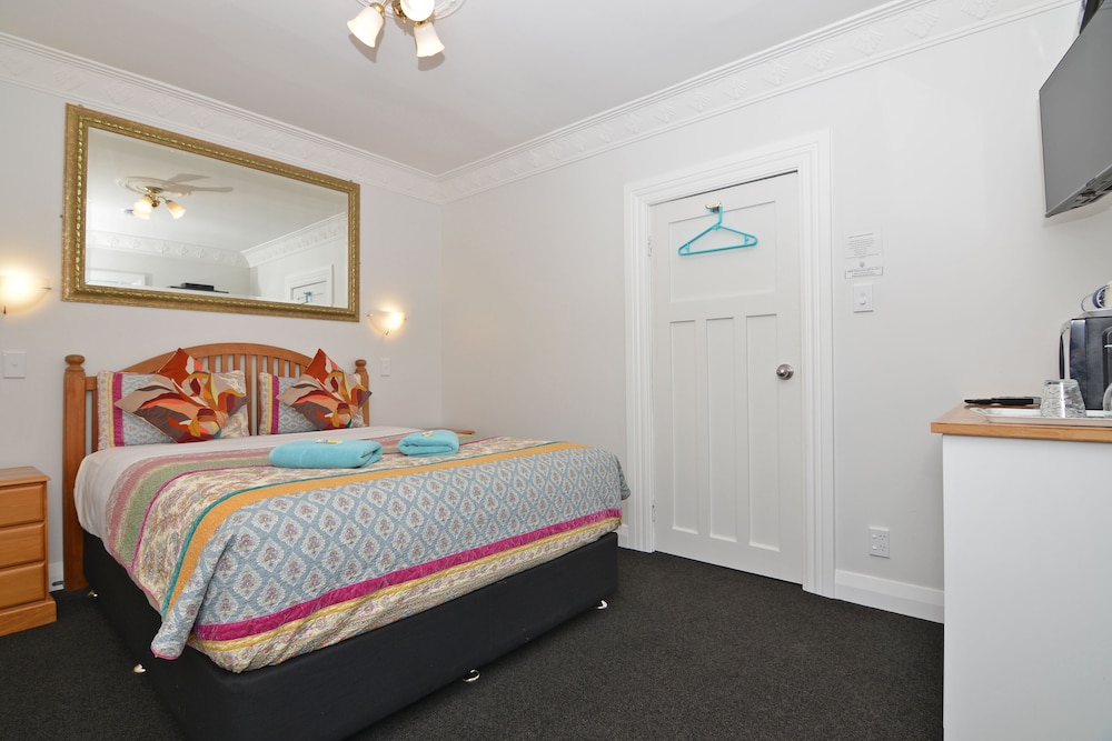 SUPERIOR, 2 BEDS