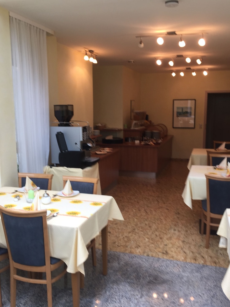 Airport Hotel Stetten 16/23