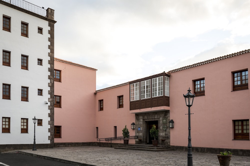 Parador de La Palma 57/67
