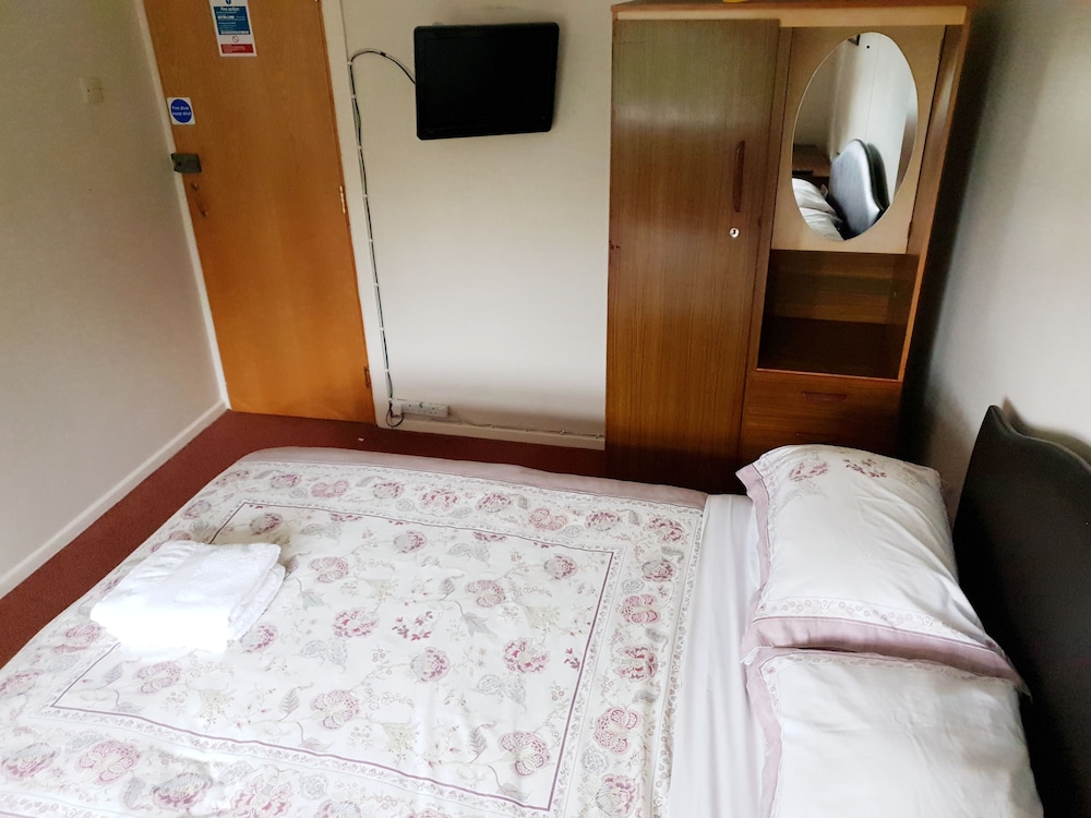 Old Priory Guest House 8/23