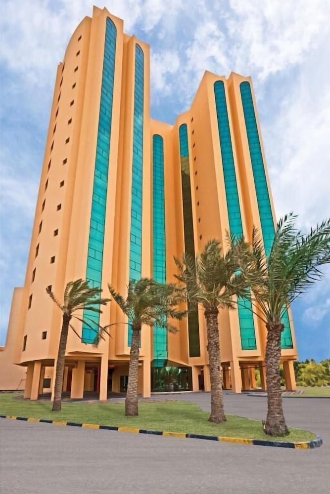 Gulf Executive Residence 3/48