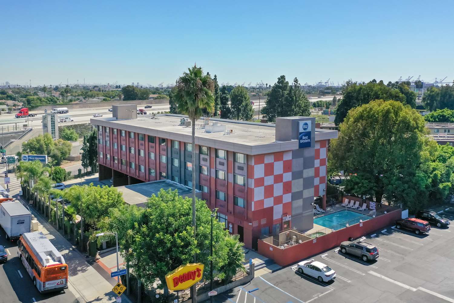 Best Western Los Angeles Worldport Hotel 2/32