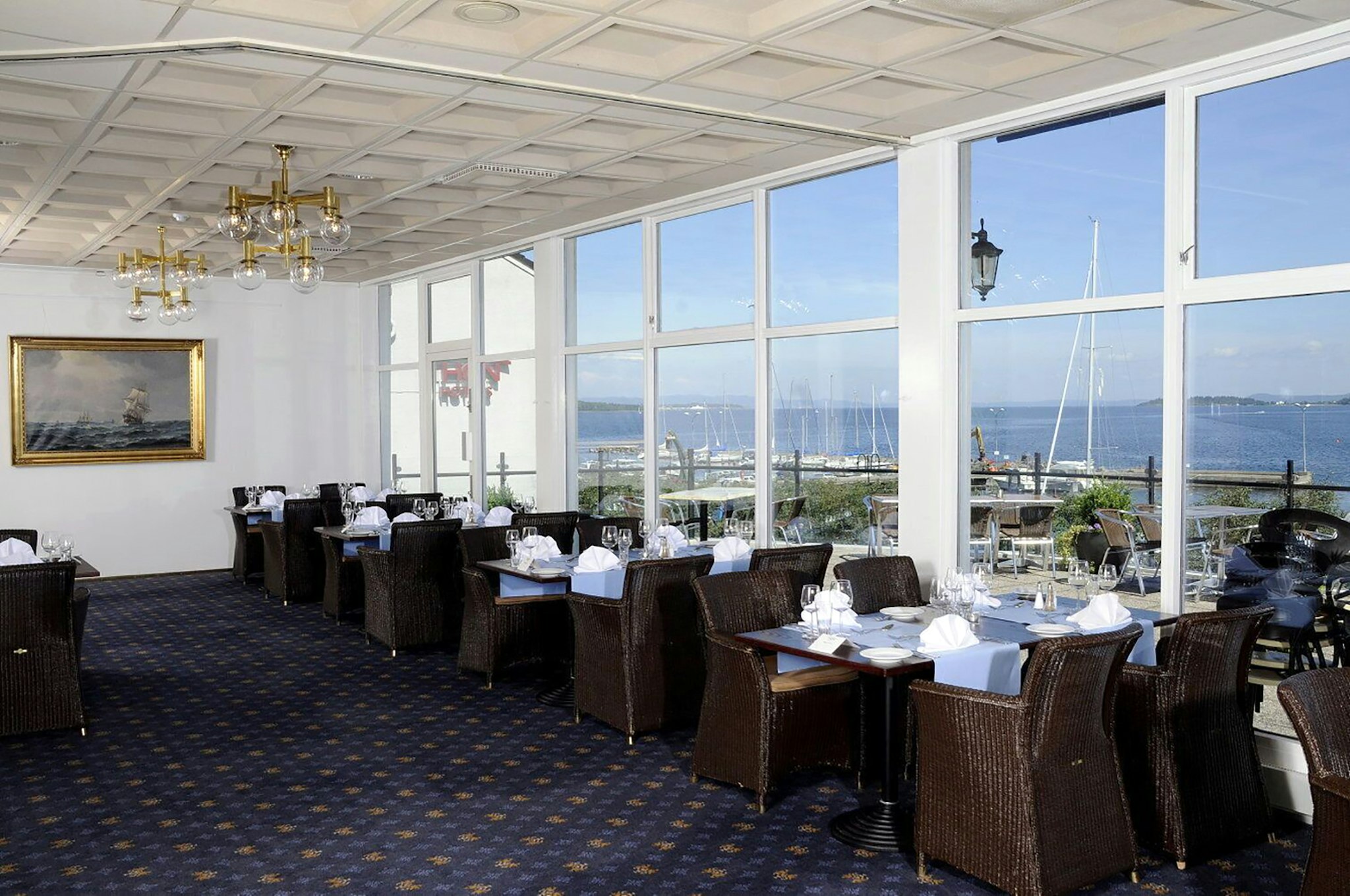 Grand Hotel Asgardstrand 74/76