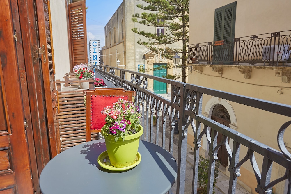 B&B Del Corso 22/32