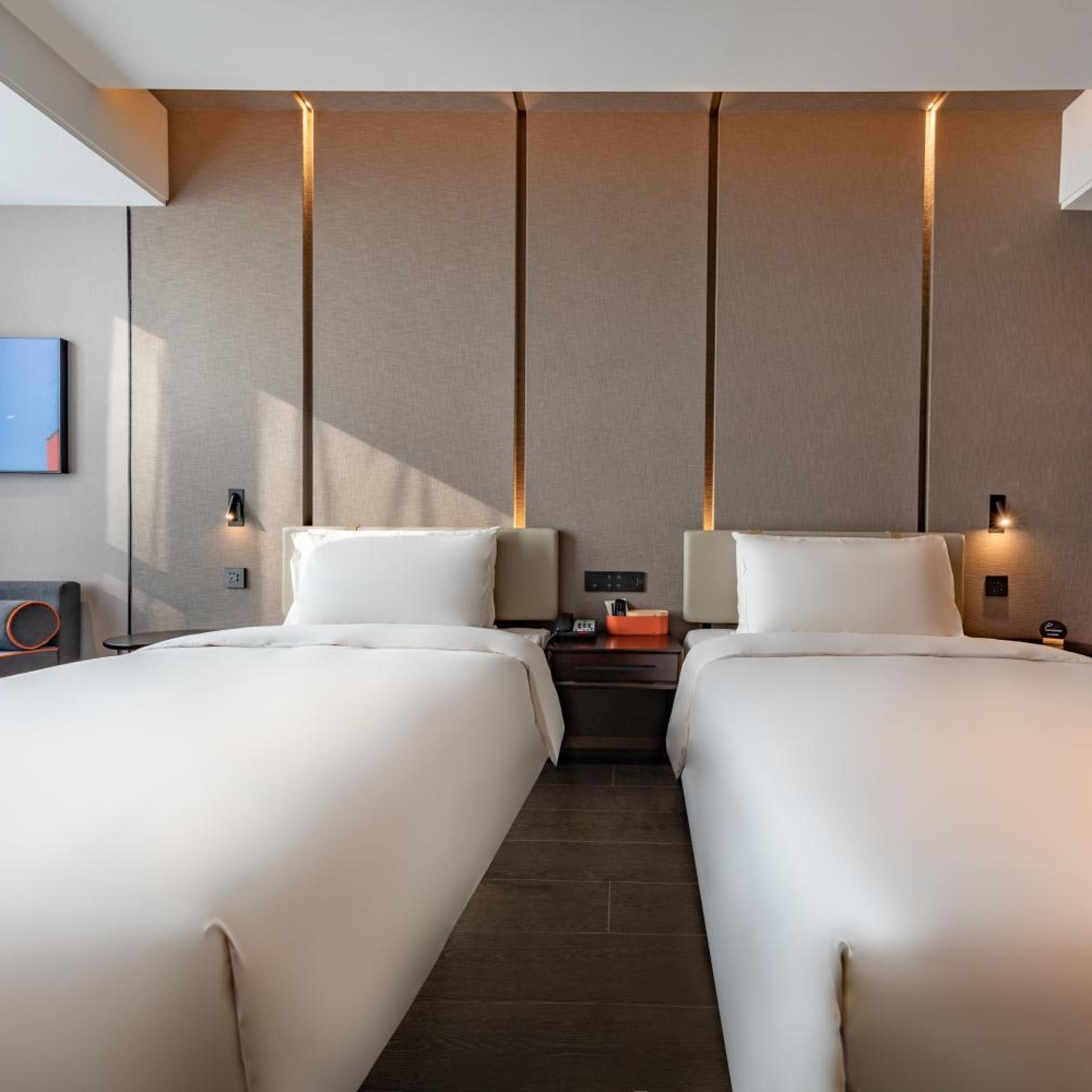 Atour Hotel Jinyin Lake Wuhan 16/59