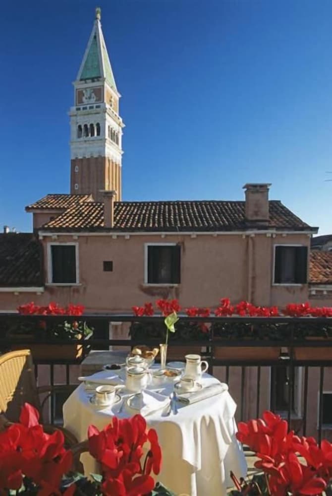 San Marco Palace 5/68