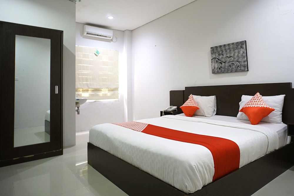 OYO 1477 Athar 88 Hotel 11/27