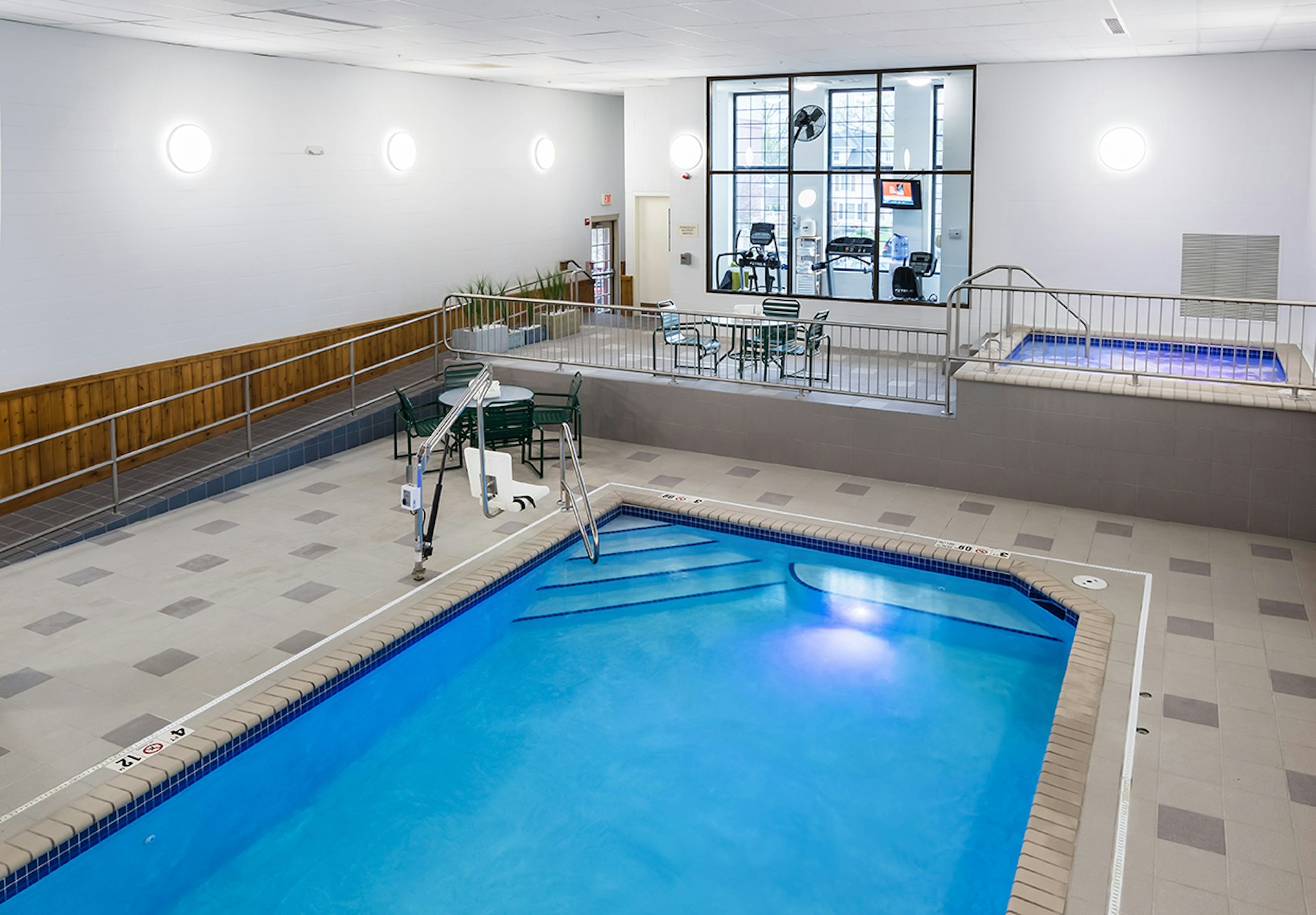 Aspen Suites - Rochester 18/37