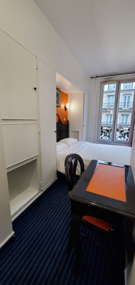 METROPOL HOTEL PARIS 40/71