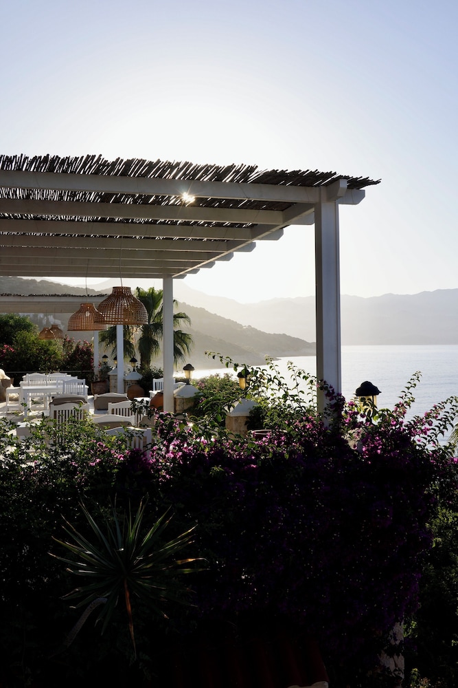 Villa Hotel Tamara 68/70
