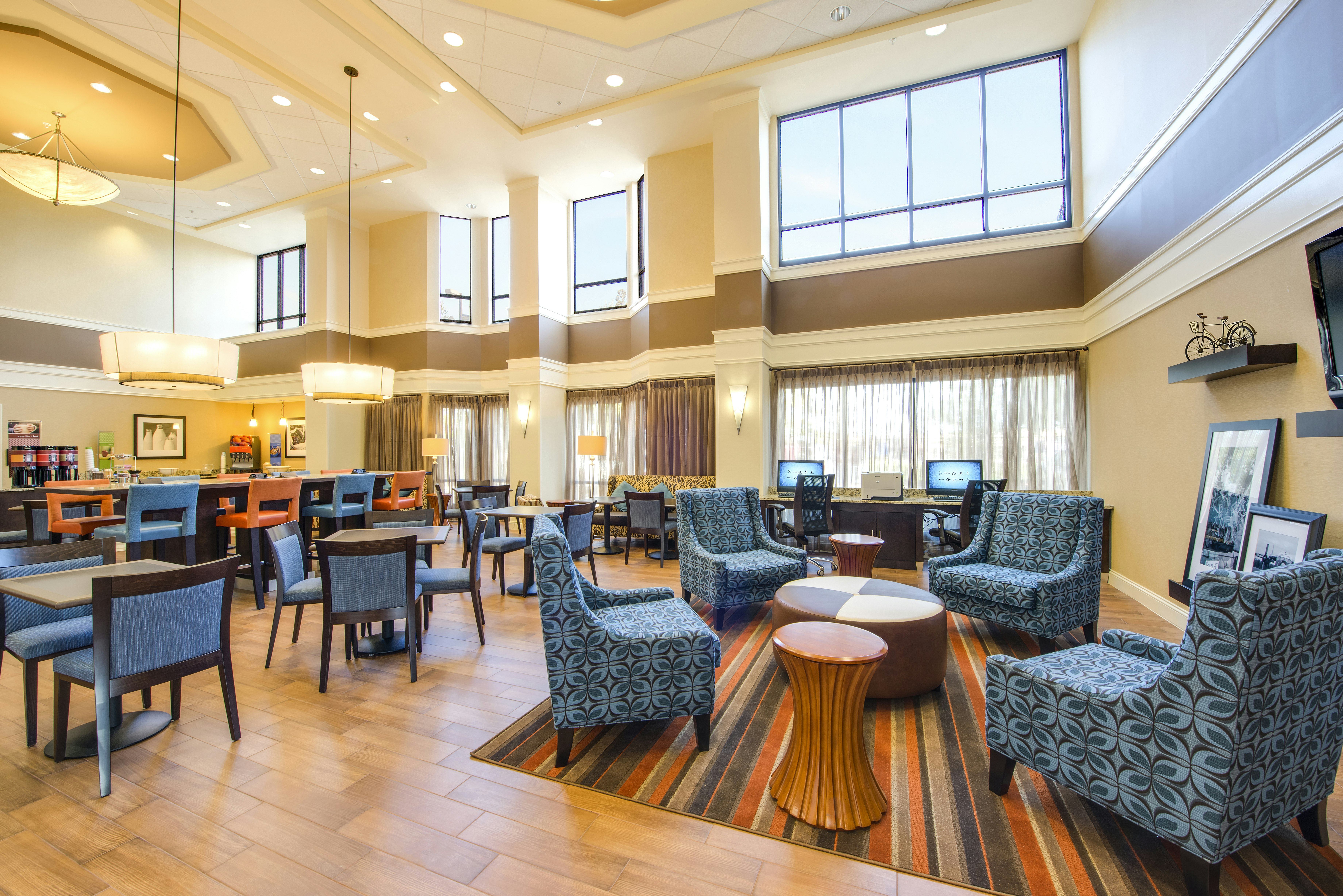 Hampton Inn Suites Atlanta Airport North I85 55/71