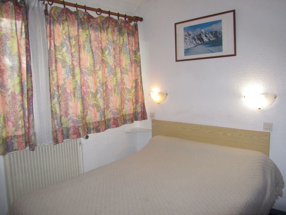 Hotel Duchesse Anne 7/20