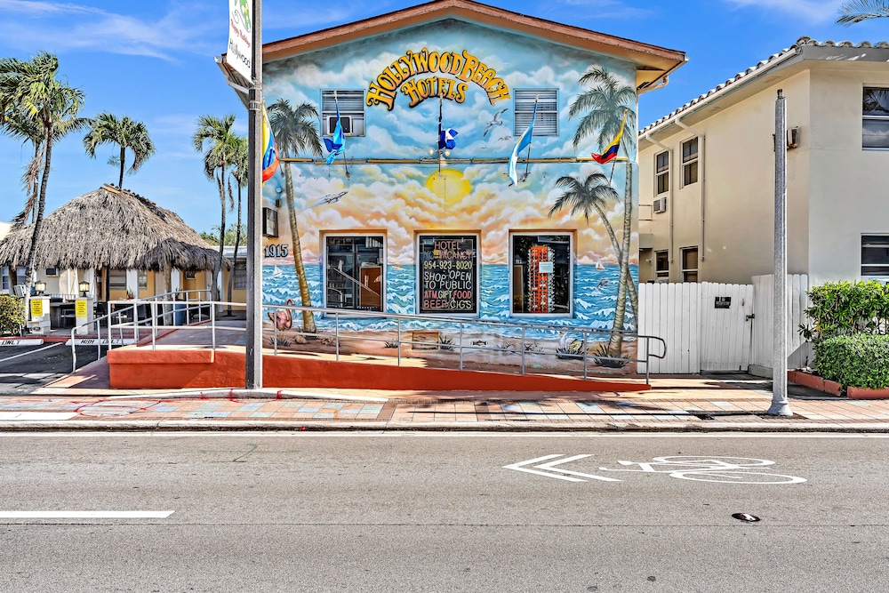 Seagull Hollywood Beach 27/36