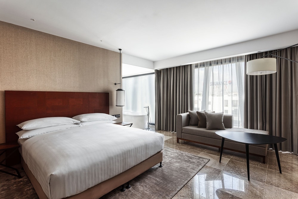 Tunis Marriott Hotel 11/50
