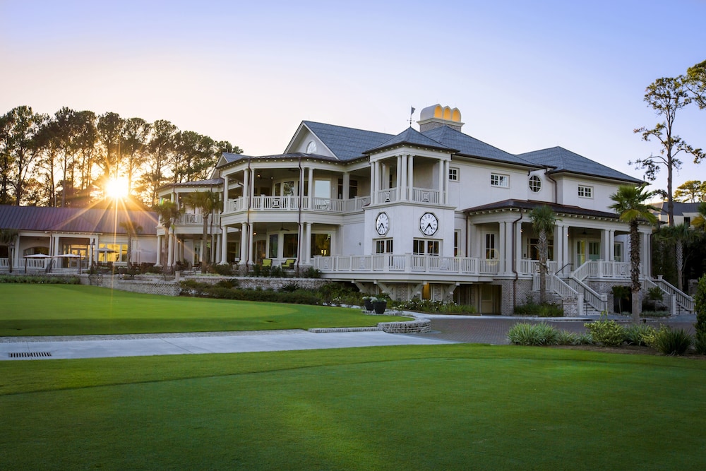The Inn And Club At Harbour Town 44/50