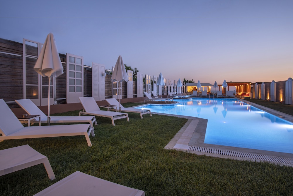 Armeno Resort 43/49