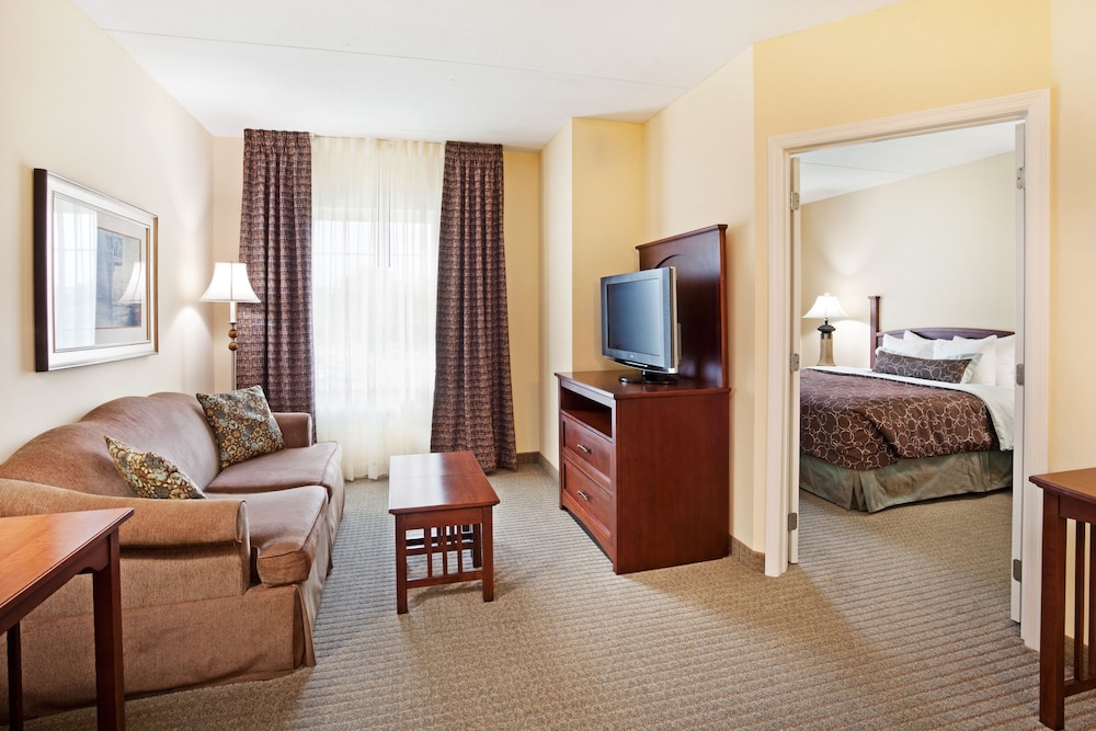 Staybridge Suites Knoxville Oak Ridge, an IHG Hotel 30/50