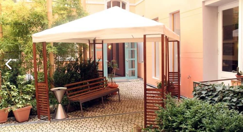 Hotel Sachsenhof 44/50