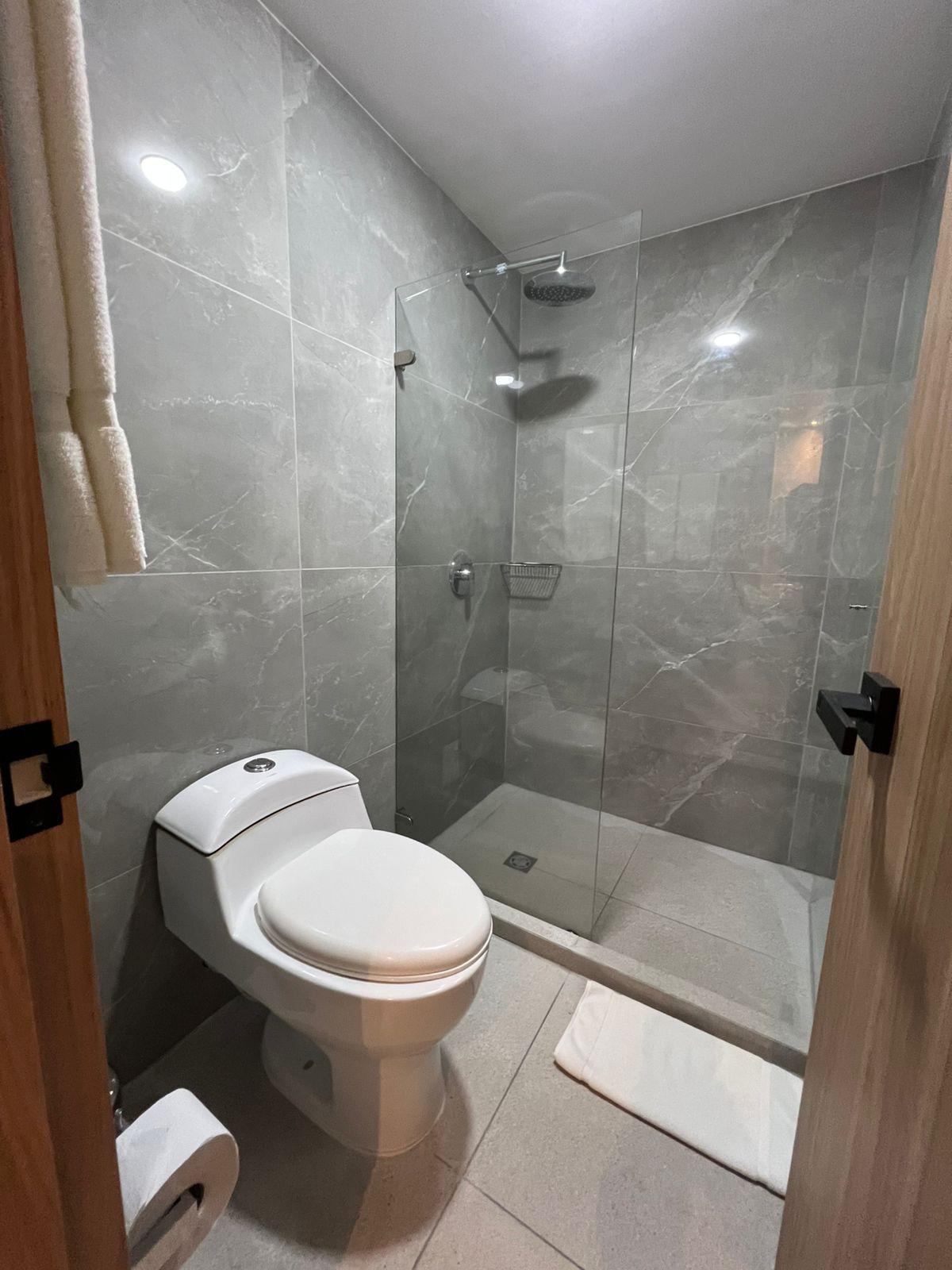 غرفة قياسية ثلاثية بإطلالة، Zione Luxury Hotel Pereira 5/6