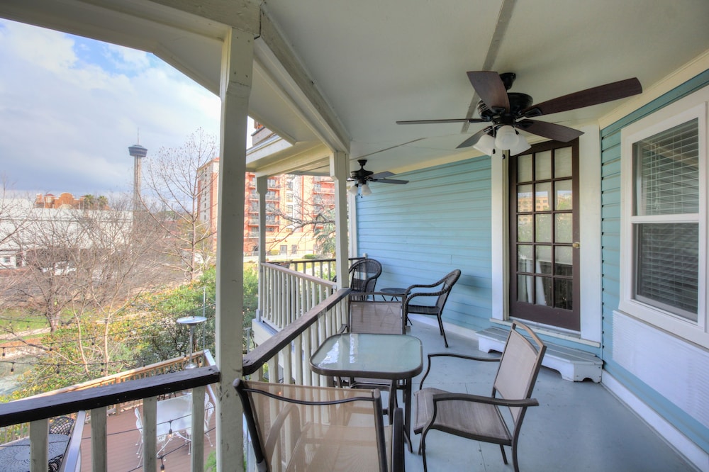 Inn on the Riverwalk 20/50