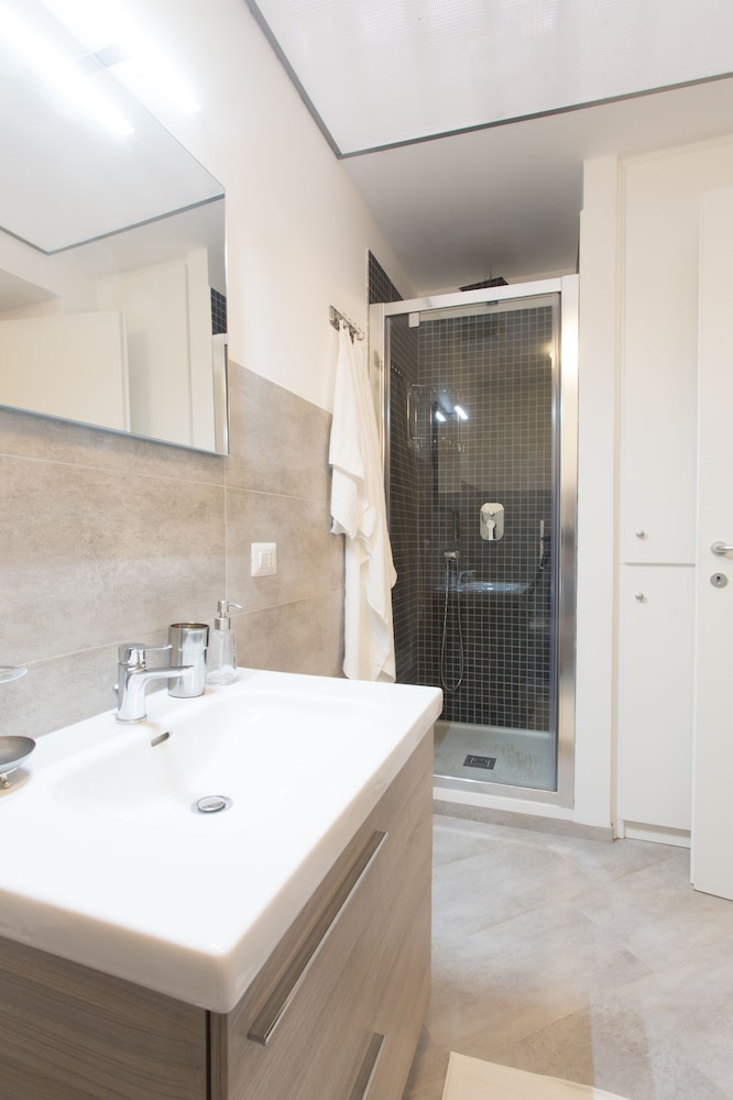 Domenichino Luxury Home 44/45