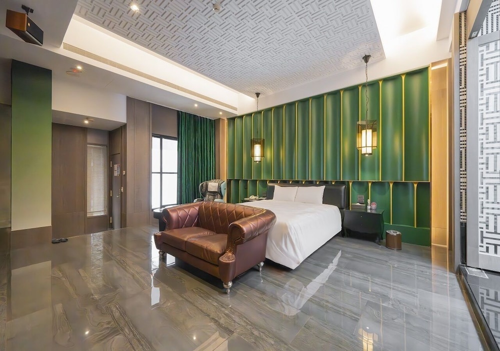 Feng Cai Motel 20/50