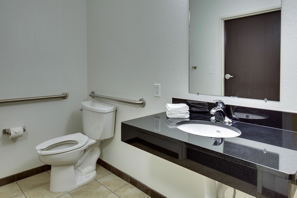 Motel6 Poplar Bluff, MO 16/60