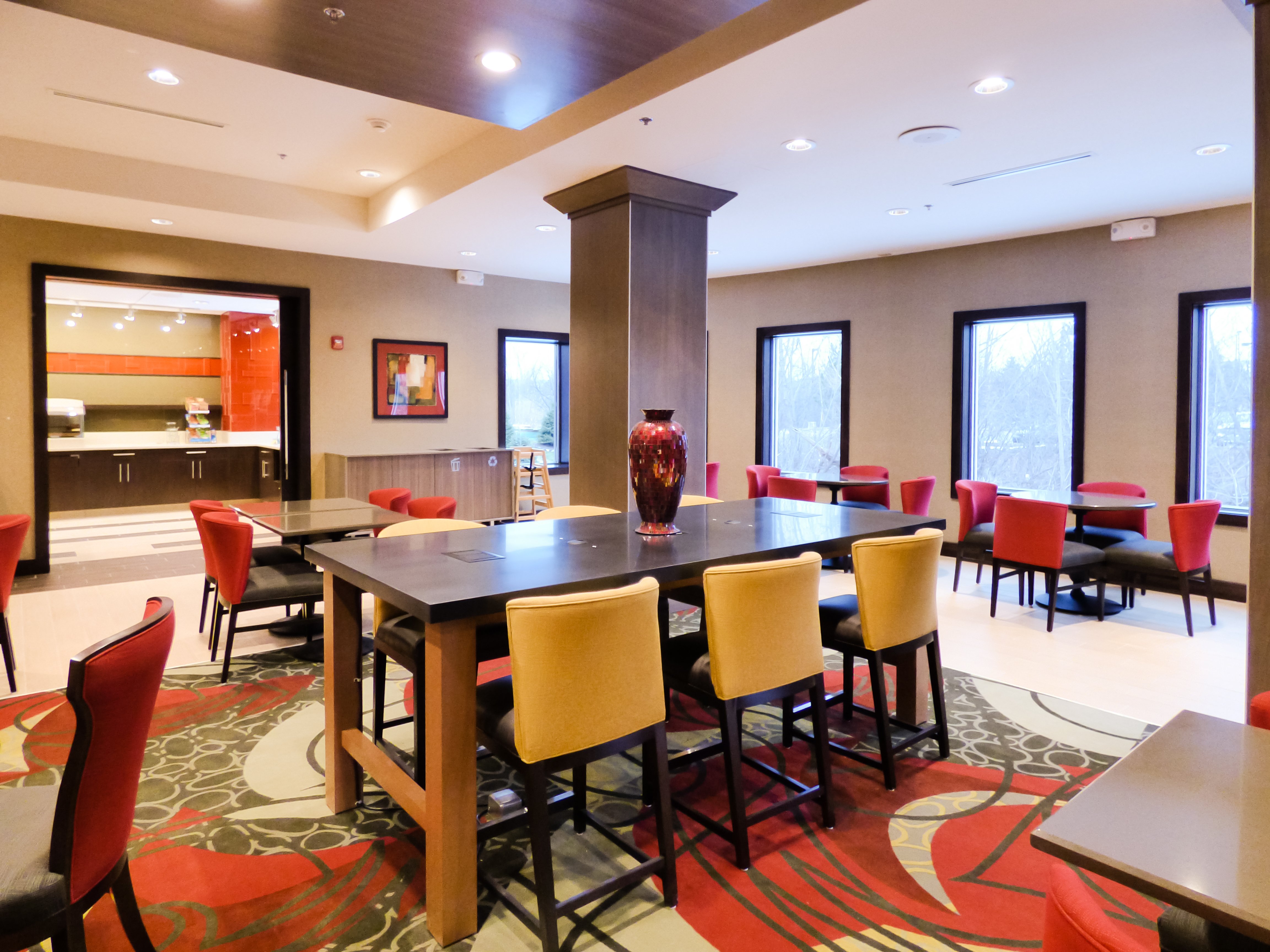 Holiday Inn Express And Suites Plymouth Ann Arbor Area 34/50