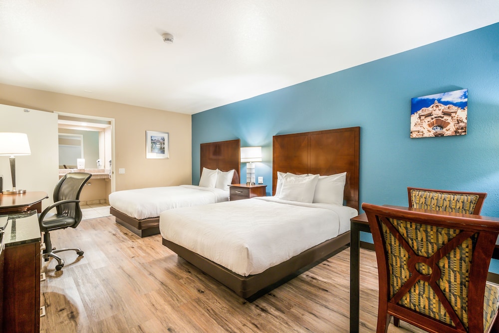 Hotel Hacienda at Ontario Ranch 10/30