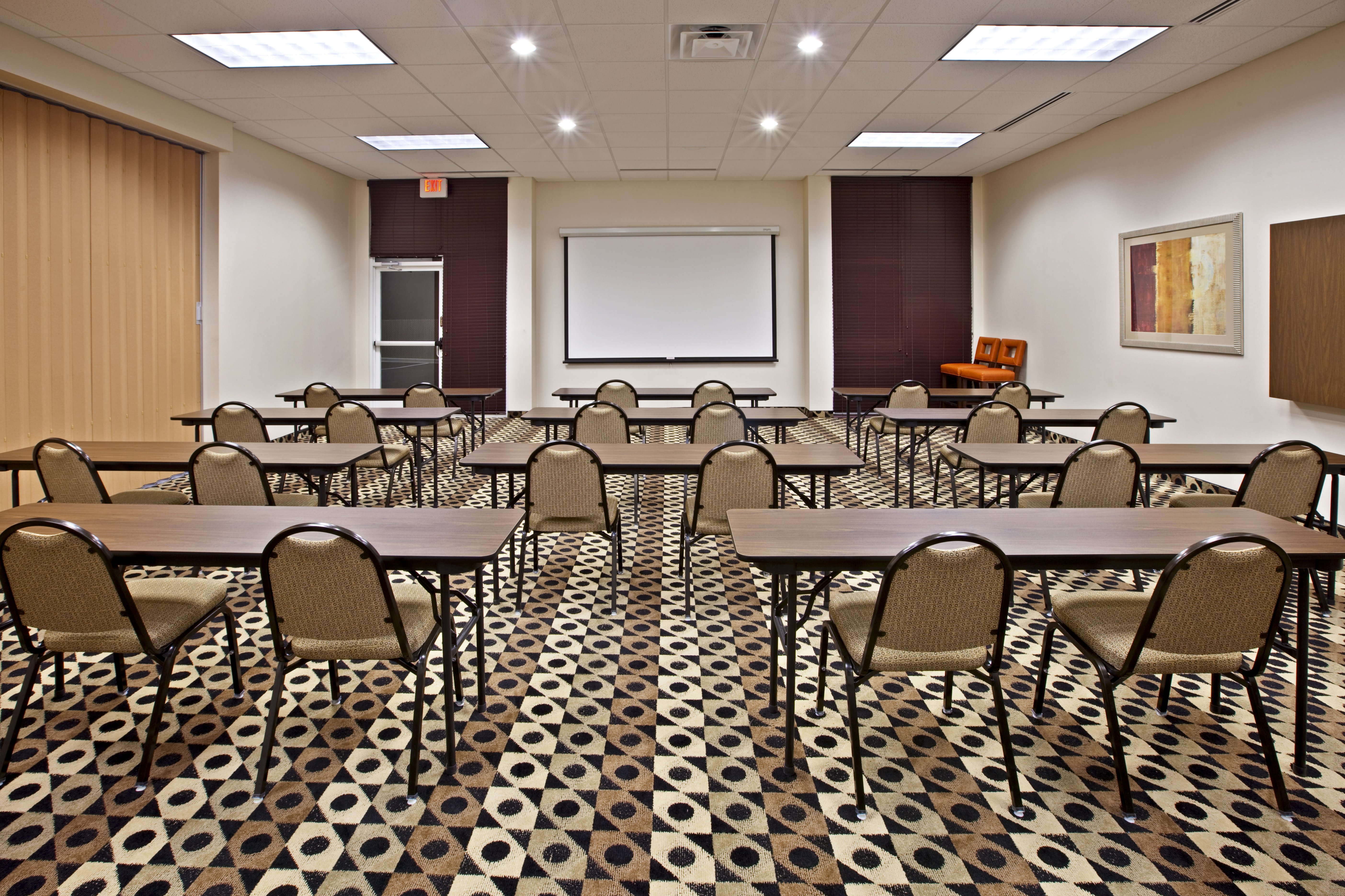 Holiday Inn Louisville Airport South 53/62