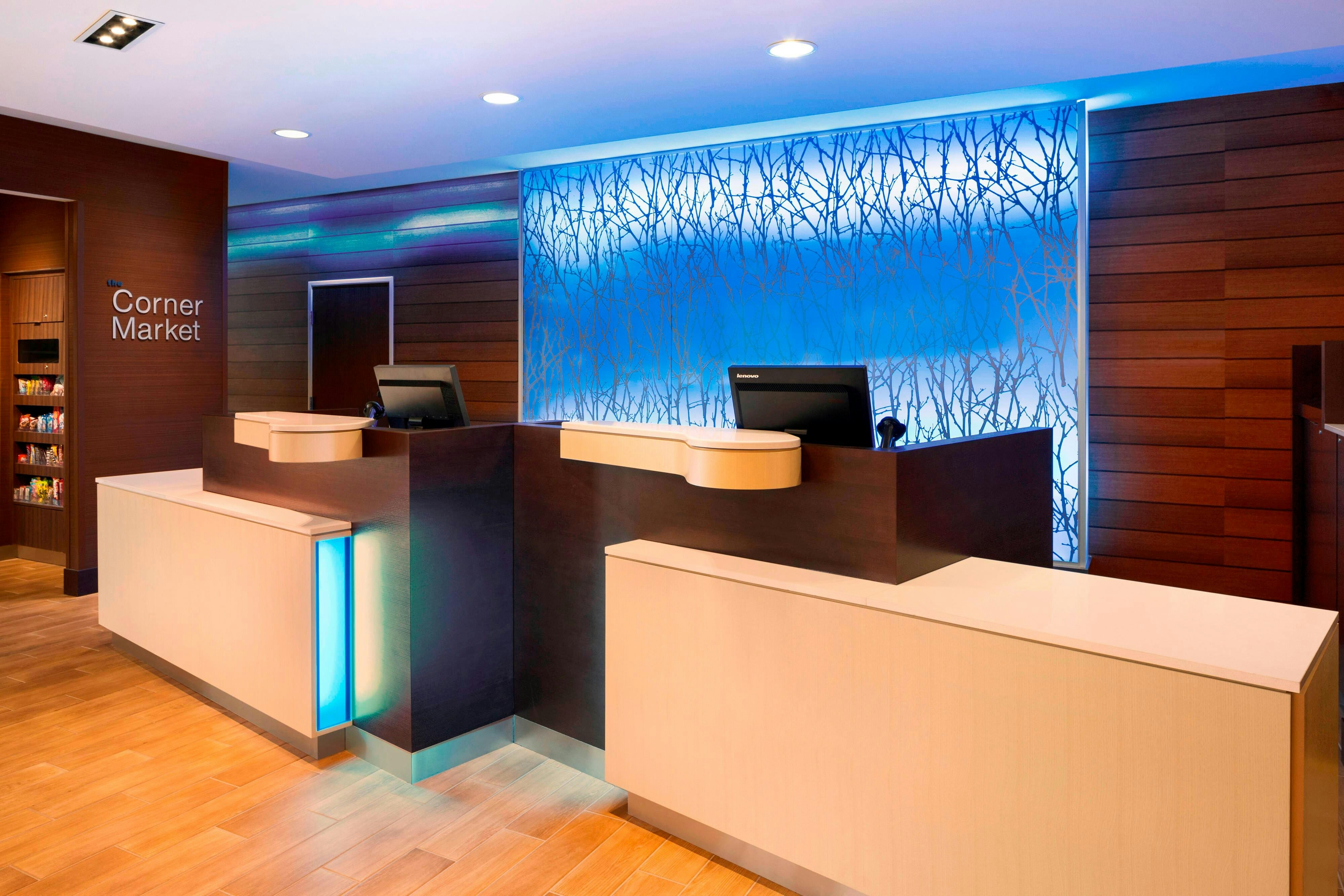 Lobby at Fairfield Inn & Suites Akron Fairlawn, AKRON - OH