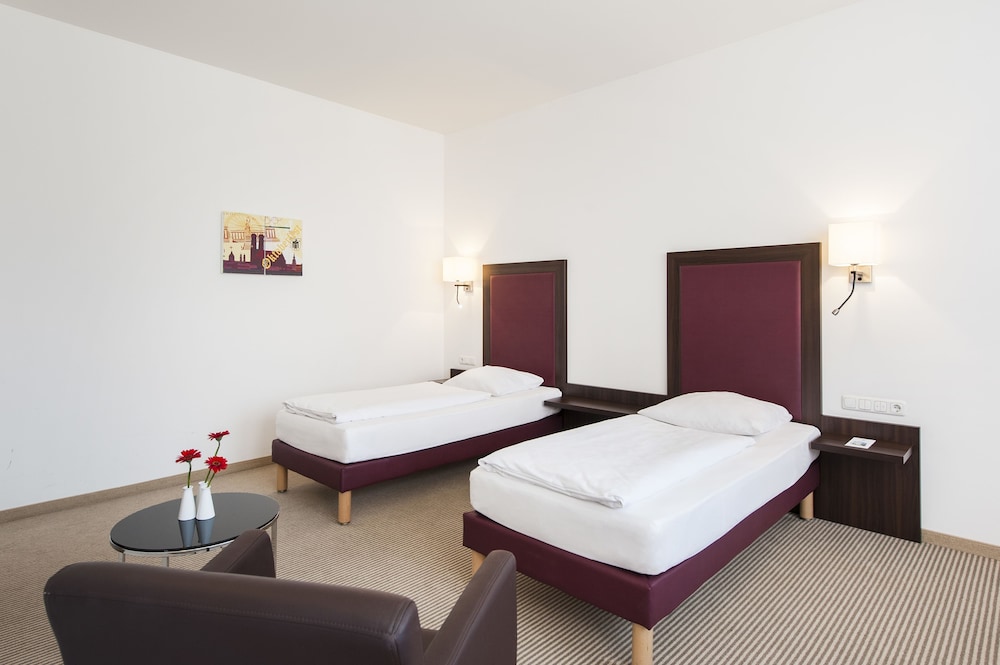 Azimut Hotel Munich 16/50